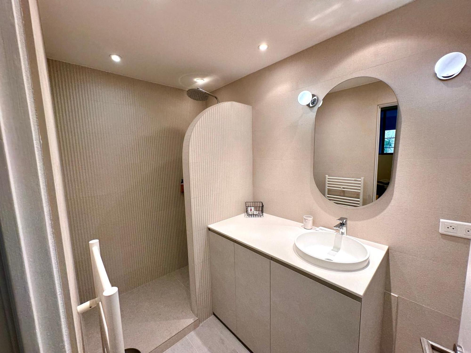 Chez Garance Saint-Tropez Apartment ภายนอก รูปภาพ